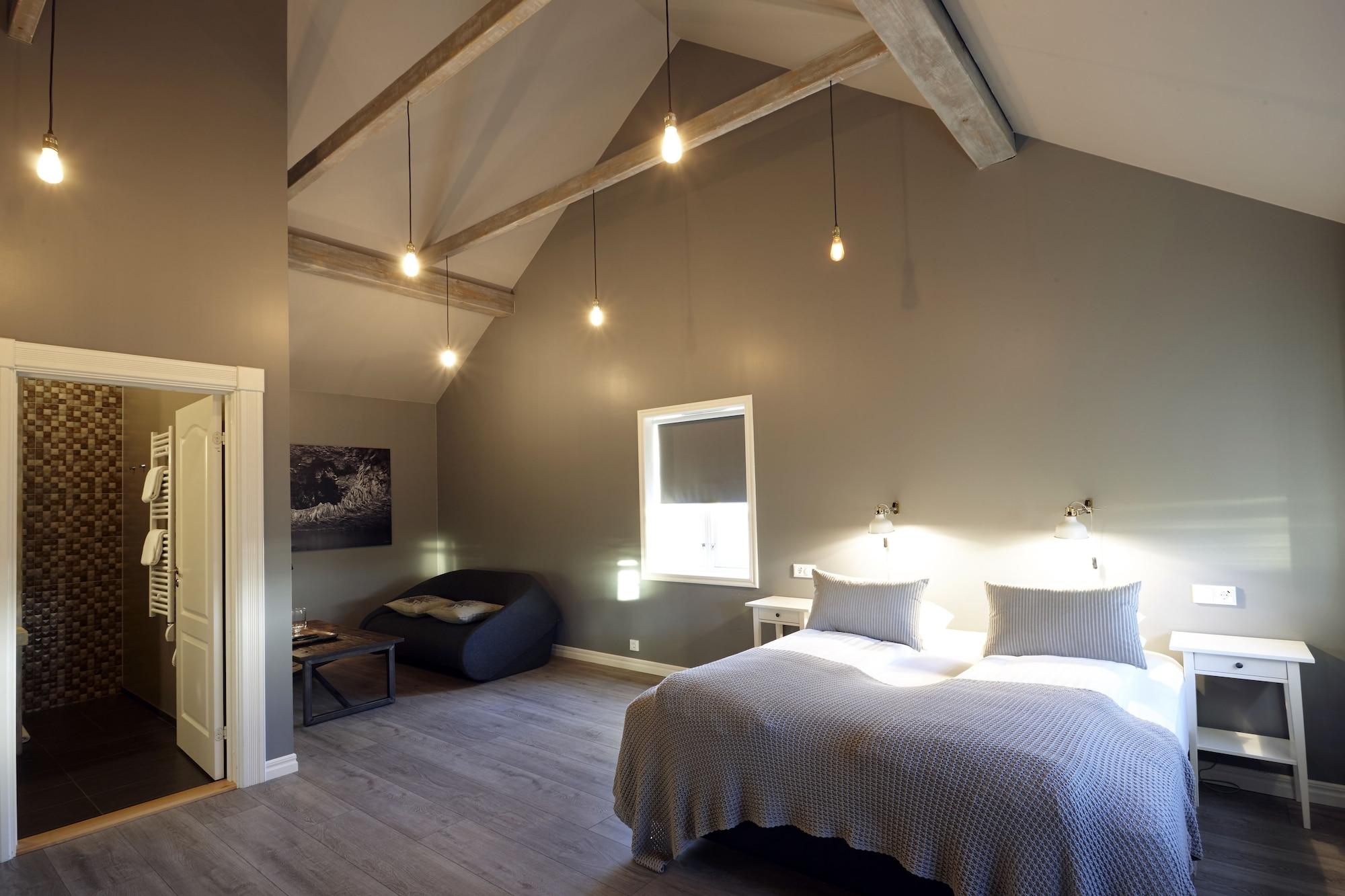 Fosshotel 3* Hellnar